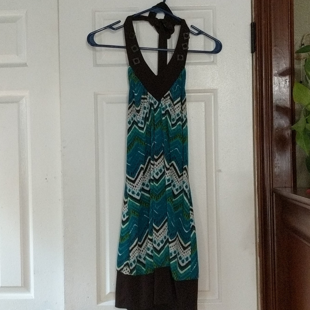 Halter top - Picture 2 of 4